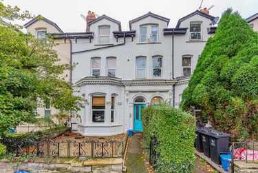 3 bed house, East Grove, Plasnewydd, Cardiff, CF243AE - Image 1
